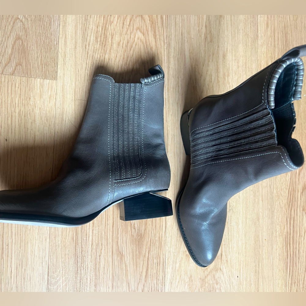 Authentic Alexander Wang boots size 38 in women